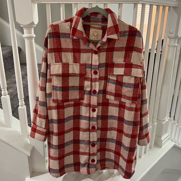 Fantastic Fawn Tops - Fantastic Fawn Shacket, size medium